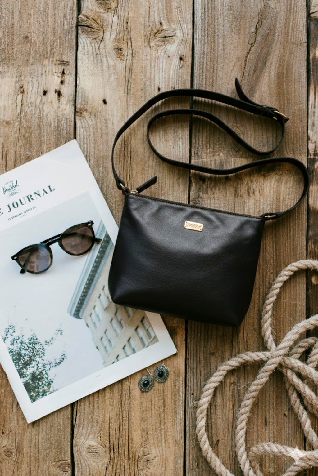 Black Leather Crossbody Pouch Bag